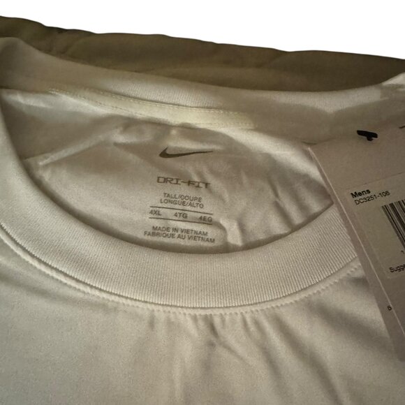 Men's + Nike + Activewear + Size 4XL + New With Tags + Big and Tall - Picture 4 of 5